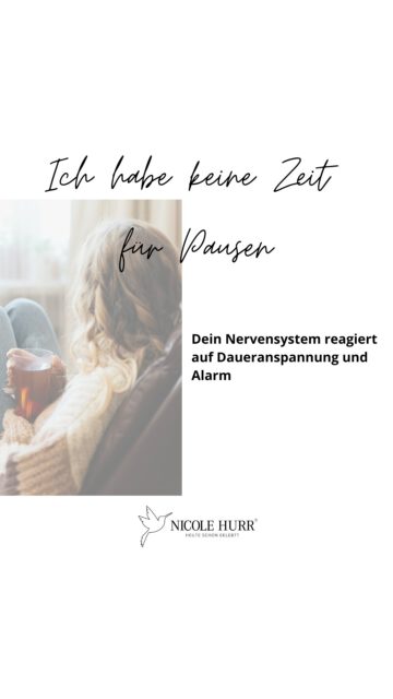 „Ich habe keine Zeit für Pausen.“ 😵💫 Diesen Satz höre ich so oft. Und so habe ich auch lange gedacht.
Doch dein Nervensystem unterscheidet nicht, ob du wirklich keine Zeit hast – oder dir keine nimmst bzw. nehmen kannst.
Es reagiert auf Daueranspannung, Alarm und Funktionieren.
Pausen sind kein Stillstand.
Sie sind Momente, in denen dein Körper versteht:
🕊 „Ich bin sicher. Ich darf loslassen.“
Mini-Tools für 1% Leichtigkeit:
Kleine Schritte reichen – dein Nervensystem liebt Dosierung.
🔸 1-Atemzug-Reset
Ein tiefer Atem, doppelt so lange ausatmen → Sofortige Beruhigung.
🔸 Vagus-Streichler
20 Sekunden seitlich am Hals nach unten streichen → Nervensystem entspannt.
🔸 1-Minute-Pause
60 Sekunden Blick vom Bildschirm lösen. Einfach sein.
🔸 Hand-aufs-Herz
Kurz spüren → Präsenz & Selbstregulation.
🔸 1%-Frage
„Was kann ich heute 1% leichter machen?“
#stress #stressrelief #psychology #mentalhealth #pause
