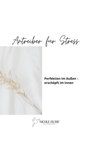Der mit größte Antreiber für Stress?
👉 Innerer Perfektionismus.
Immer on time, immer alles im Griff, ja keine Fehler machen…
Kennst du das? Der innere Druck steigt – und mit ihm auch die Erschöpfung.
Doch raus aus diesem Kreislauf geht es nicht durch noch mehr Druck, sondern durch Sanftheit mit dir selbst. 🌿
Sanftheit beginnt damit, deine Gedanken zu beobachten und wahrzunehmen, wann die Stimme des Perfektionismus laut wird.
Ein tiefer Atemzug schafft Weite. Sprich liebevoll mit dir, statt hart zu sein – „Ich darf Fehler machen, ich lerne.“
Frage dich, was jetzt wirklich wichtig ist, und erlaube dir Pausen. Dein Körper weiß, wann er Ruhe braucht.
Sanftheit ist kein Rückschritt – sie ist die Basis für echte Stärke.
In meinem Freebie erfährst du auf 16 Seiten alles Rund um das Thema Stress und wie du dir Schritt für Schritt sanft begegnen kannst. Sichere es dir for free über den Link im Profil.
#coaching #stress #stressreliever #stressrelief #stressfree #mentalhealth #perfection #perfectionism #perfektionismus #strengh #beratung #psychology #tools #achtsamkeit #selbstfürsorge #care